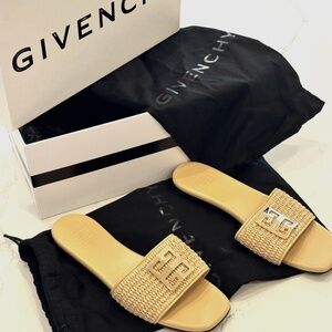 Givenchy Sandals (Beige Flats) -- Size 38